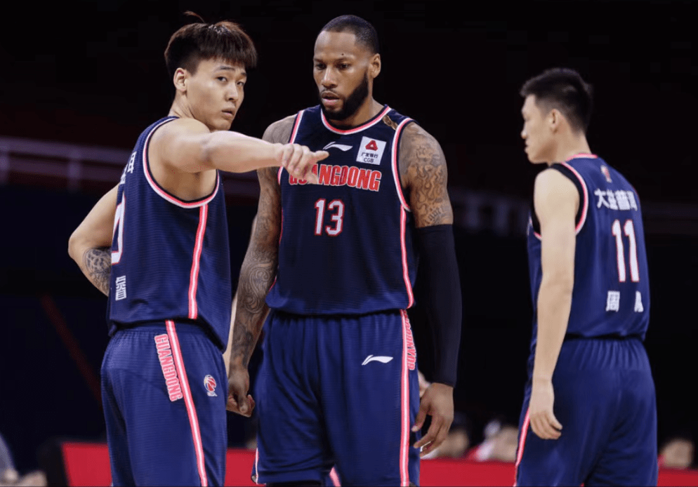 关于国际对决，硬仗一个接一个浮出水面的信息