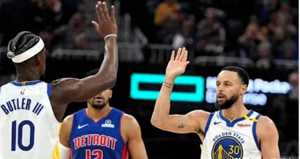 包含双核进攻再次配合默契，助球队连胜的词条