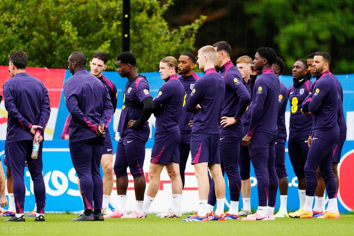 英格兰队在欧洲杯比赛中表现出色