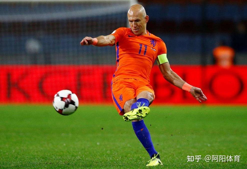 包含土耳其队大胜，欧预赛晋级爱尔兰的词条