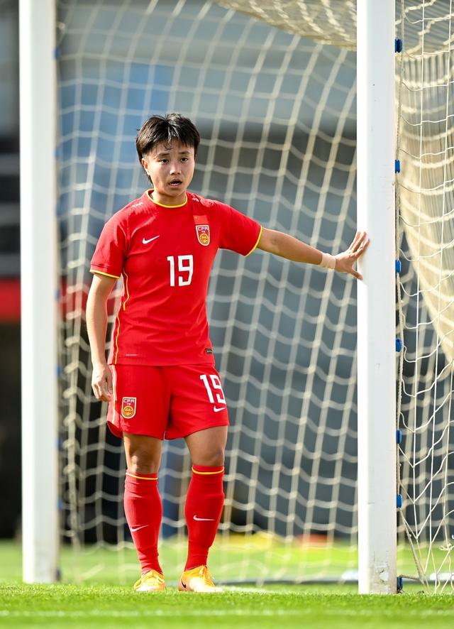 中国女足备战势如暴风雨，全队实力雄厚的简单介绍