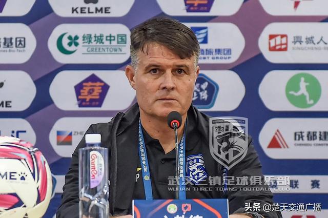 河南绿城豪取三分，提升排名