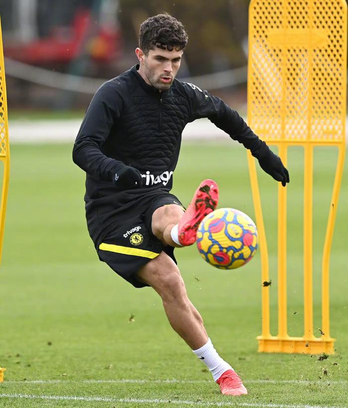 切尔西客胜沃特福德，继续领跑英超榜首的简单介绍