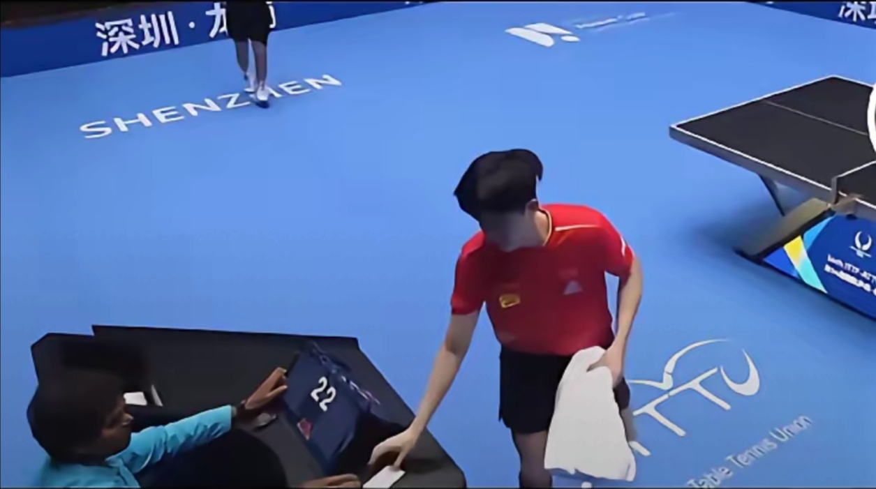 精彩对决引无数观众叫好，胜负难分的简单介绍