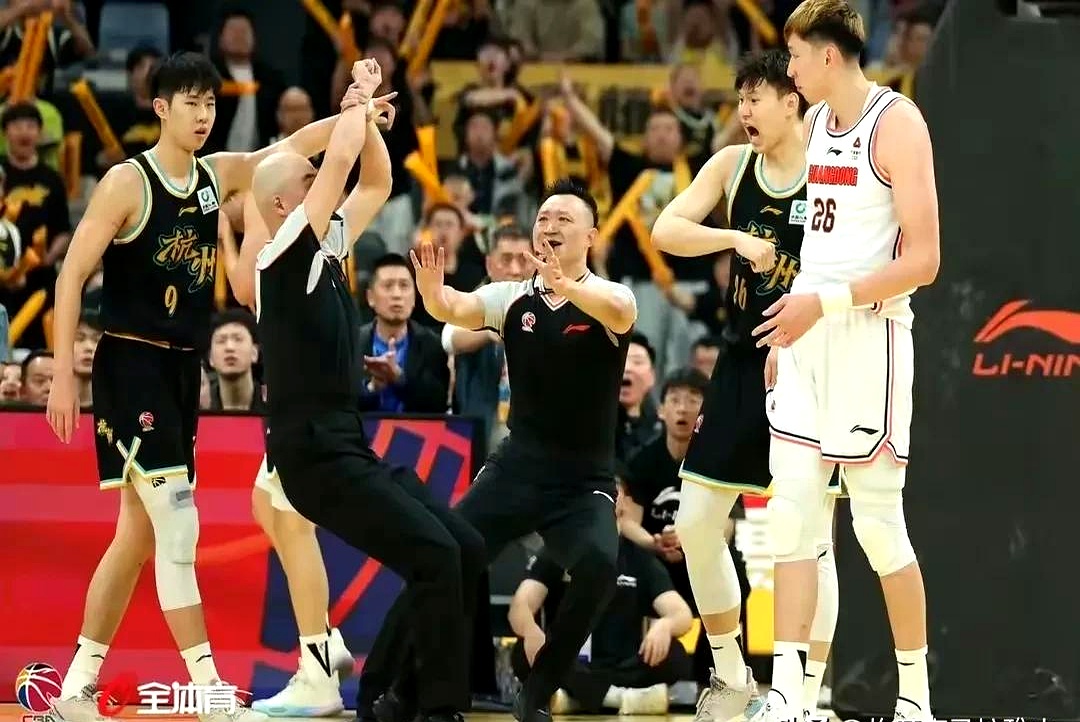 不丹队奋力拼搏，争取一场胜利