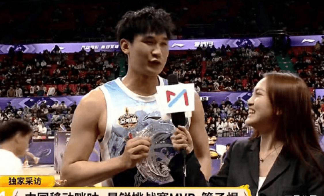 球队新晋球员崭露头角，CBA联赛走红全国