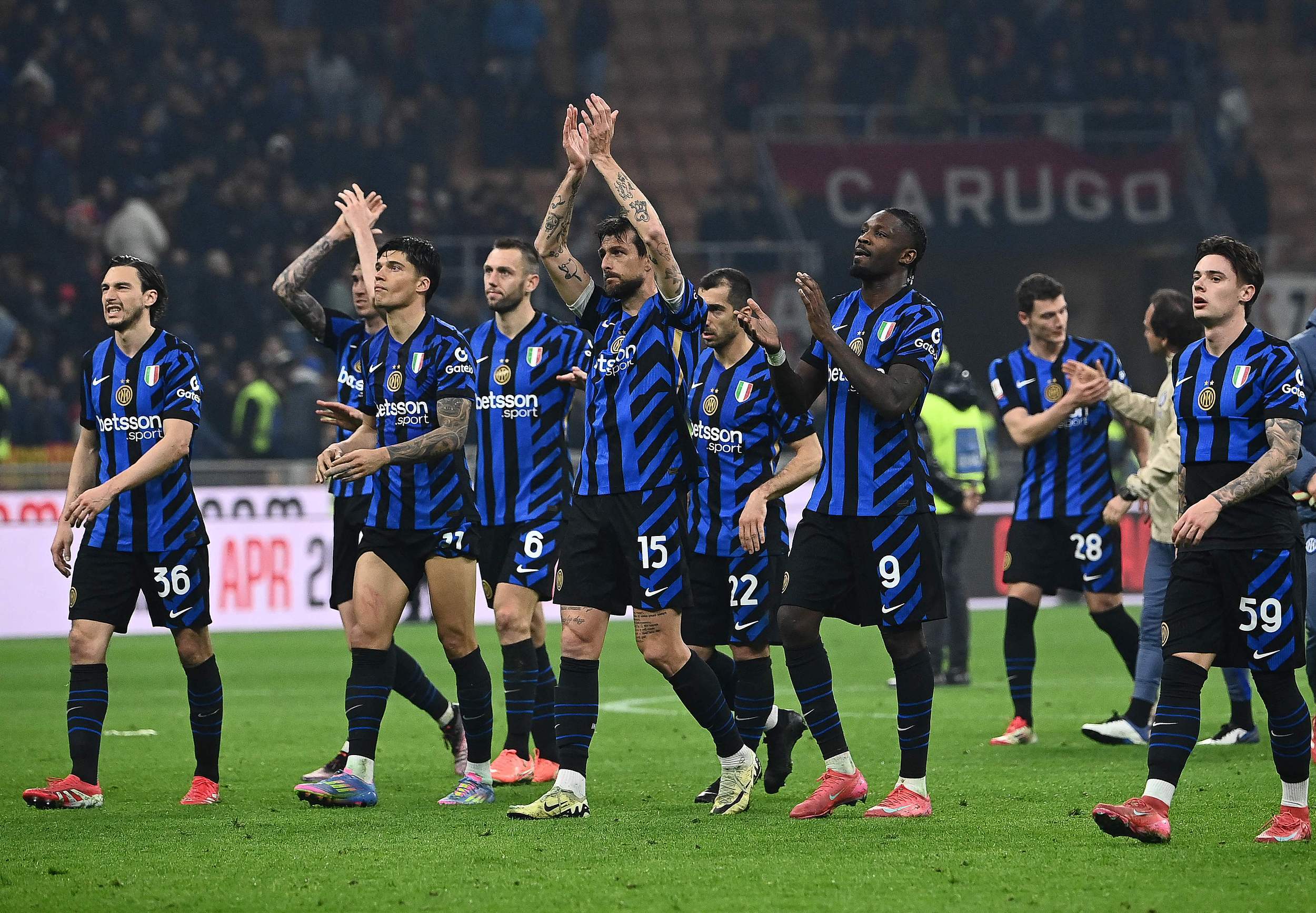 法国队遭遇意大利逆转，德甲局势紧张