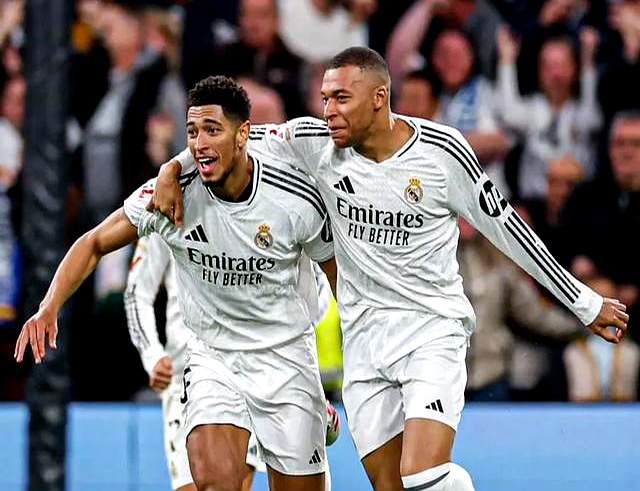 皇马3-1战胜埃瓦尔，取得西甲新赛季首胜