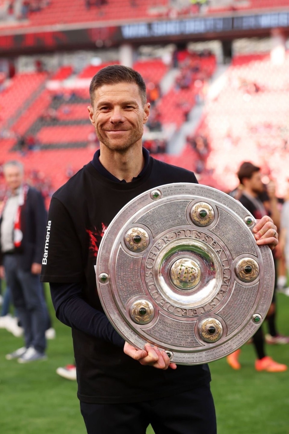 勒沃库森备战全力以赴，迎接硬仗争取胜利