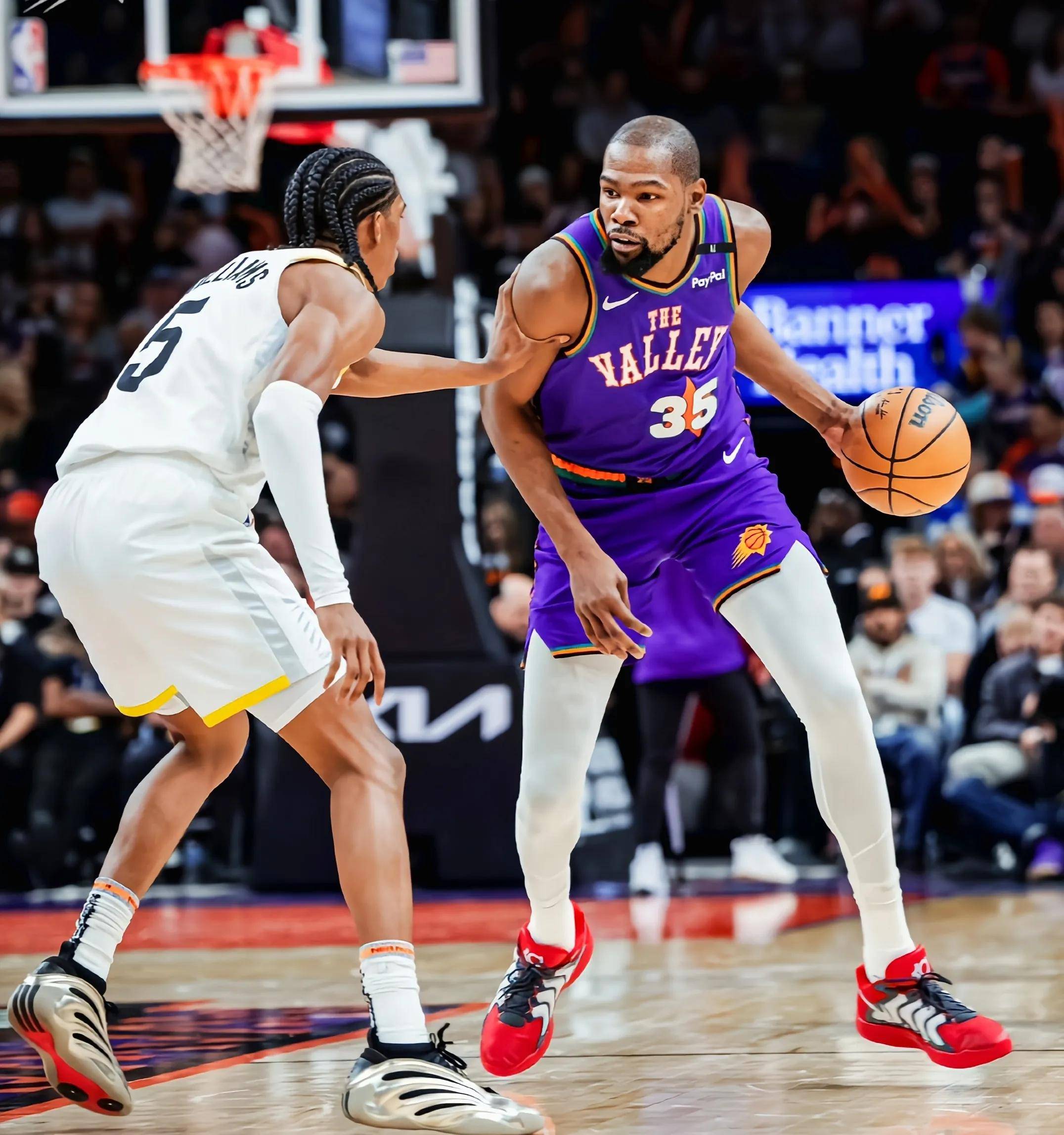 爵士主场击败魔术，继续领先西部