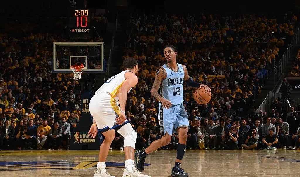 灰熊主场击败勇士，取得重要胜利