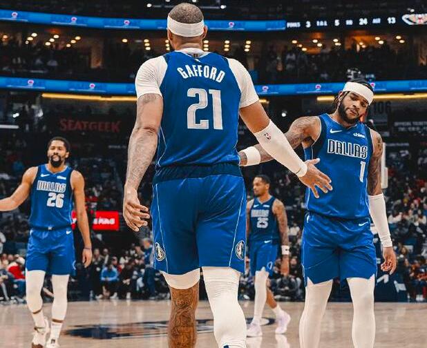 关于猛龙惊险胜鹈鹕，西亚卡姆关键时刻救主的信息