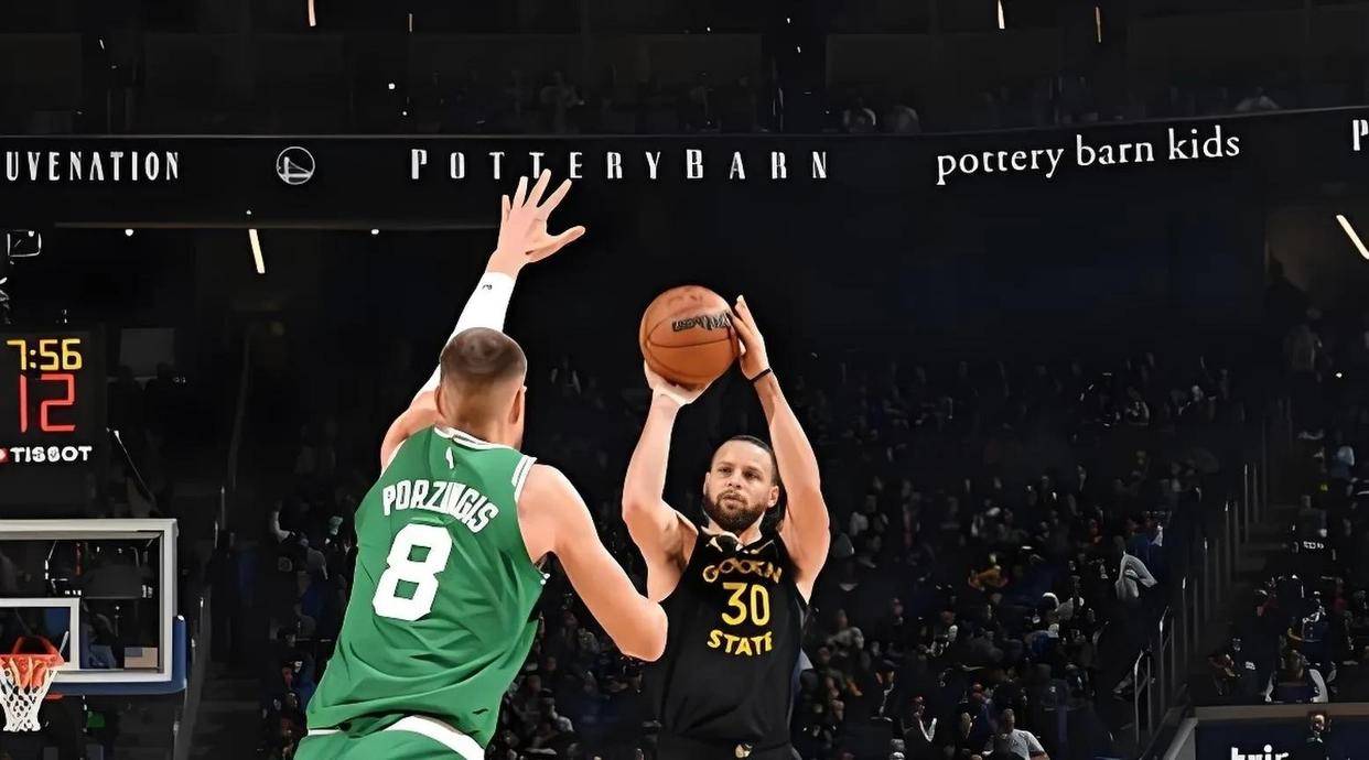 凯尔特人逆转开拓者，取得两连胜