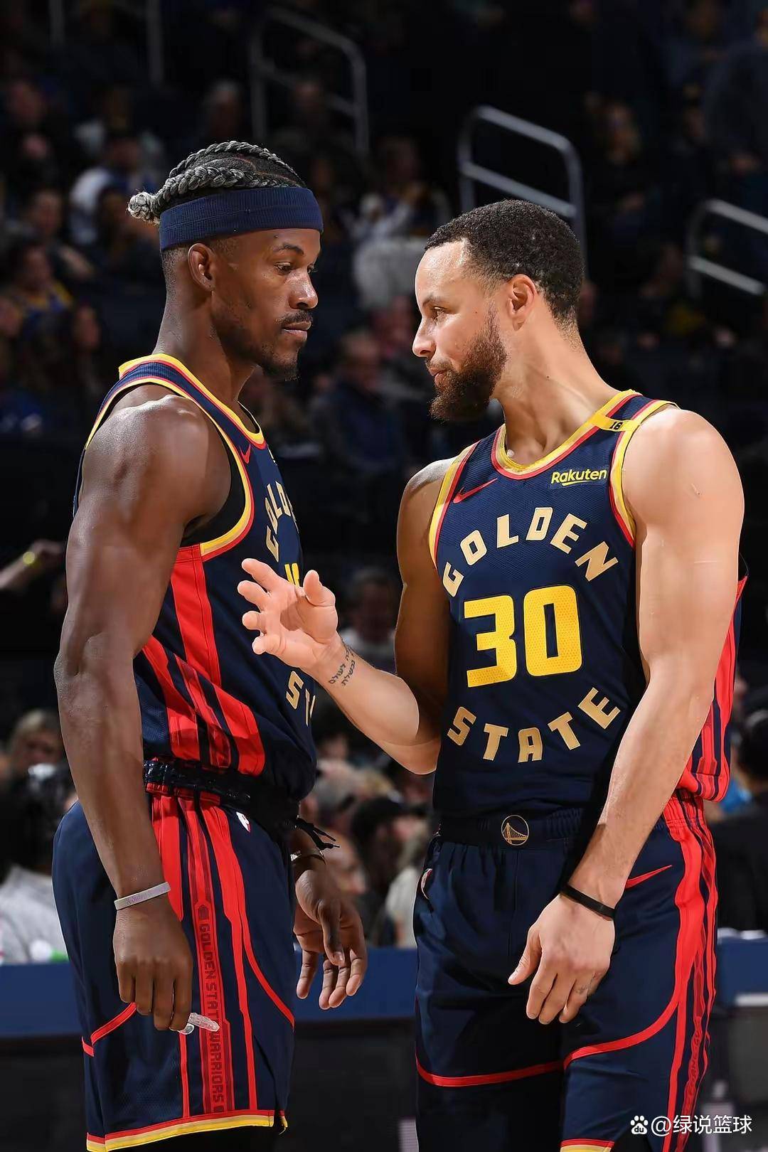 勇士B队碾压黄蜂，布克绝境逆转