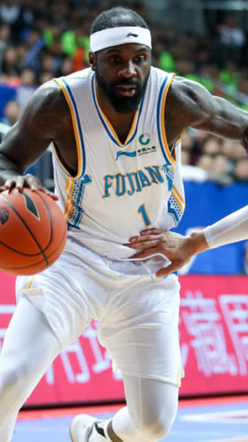 阿根廷男篮碾压雷霆，汉密尔顿三分雨点燃全场的简单介绍