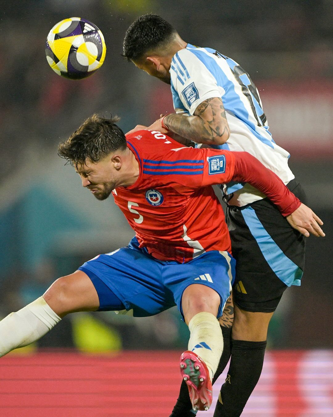 波兰横扫那不勒斯，梅西高光表现