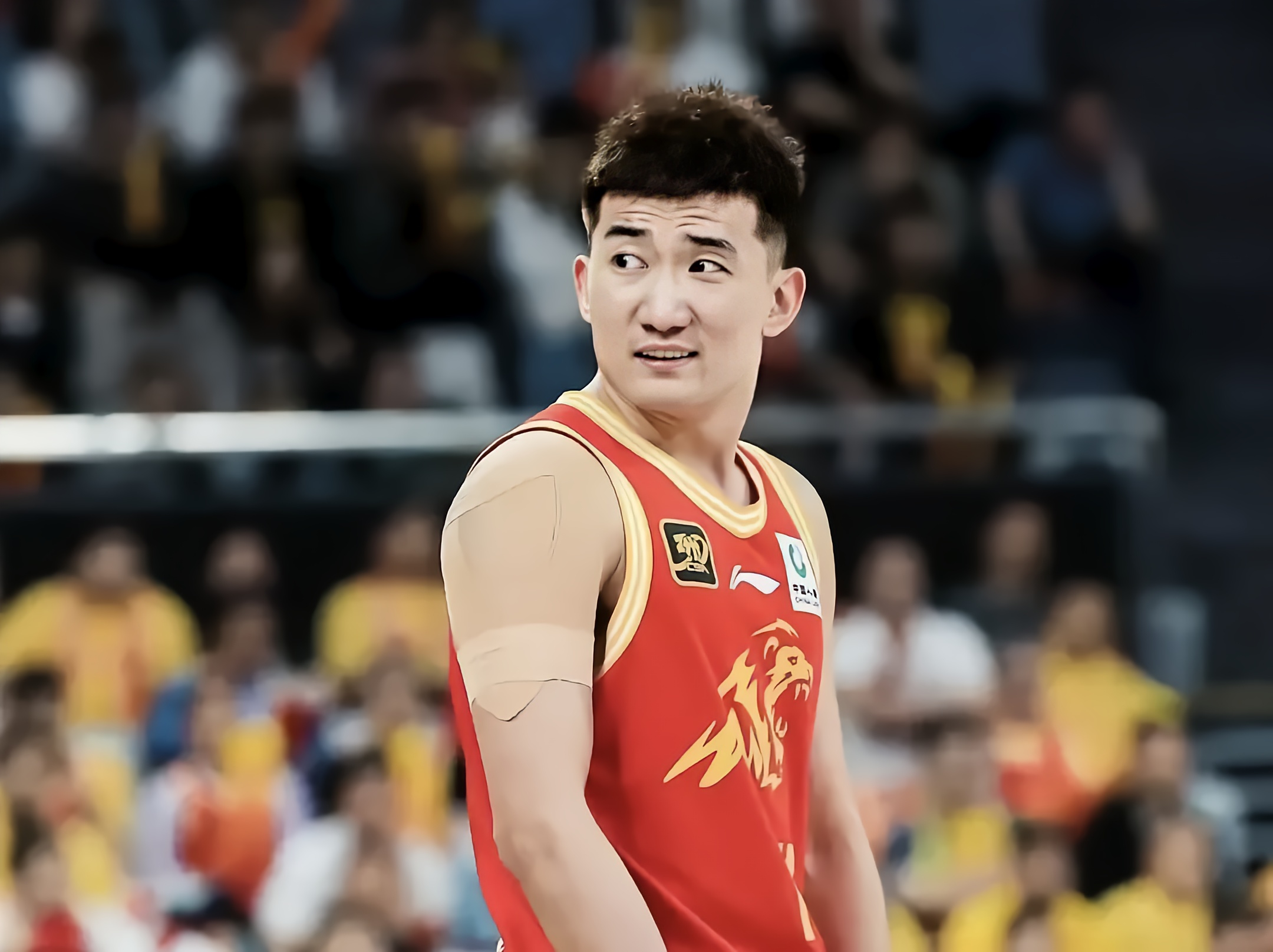 青岛队逆转浙江队，赵继伟关键制胜