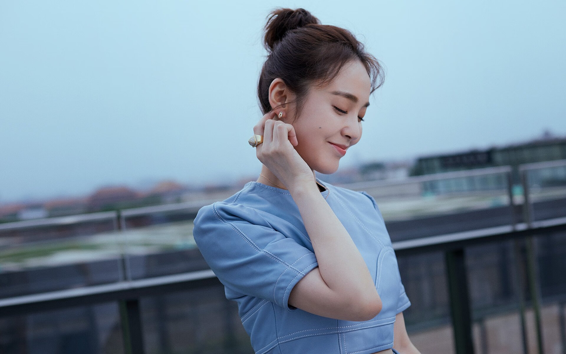 比利亚雷亚尔淘汰德国豪门,拉亚神扑铸就关键先生传奇