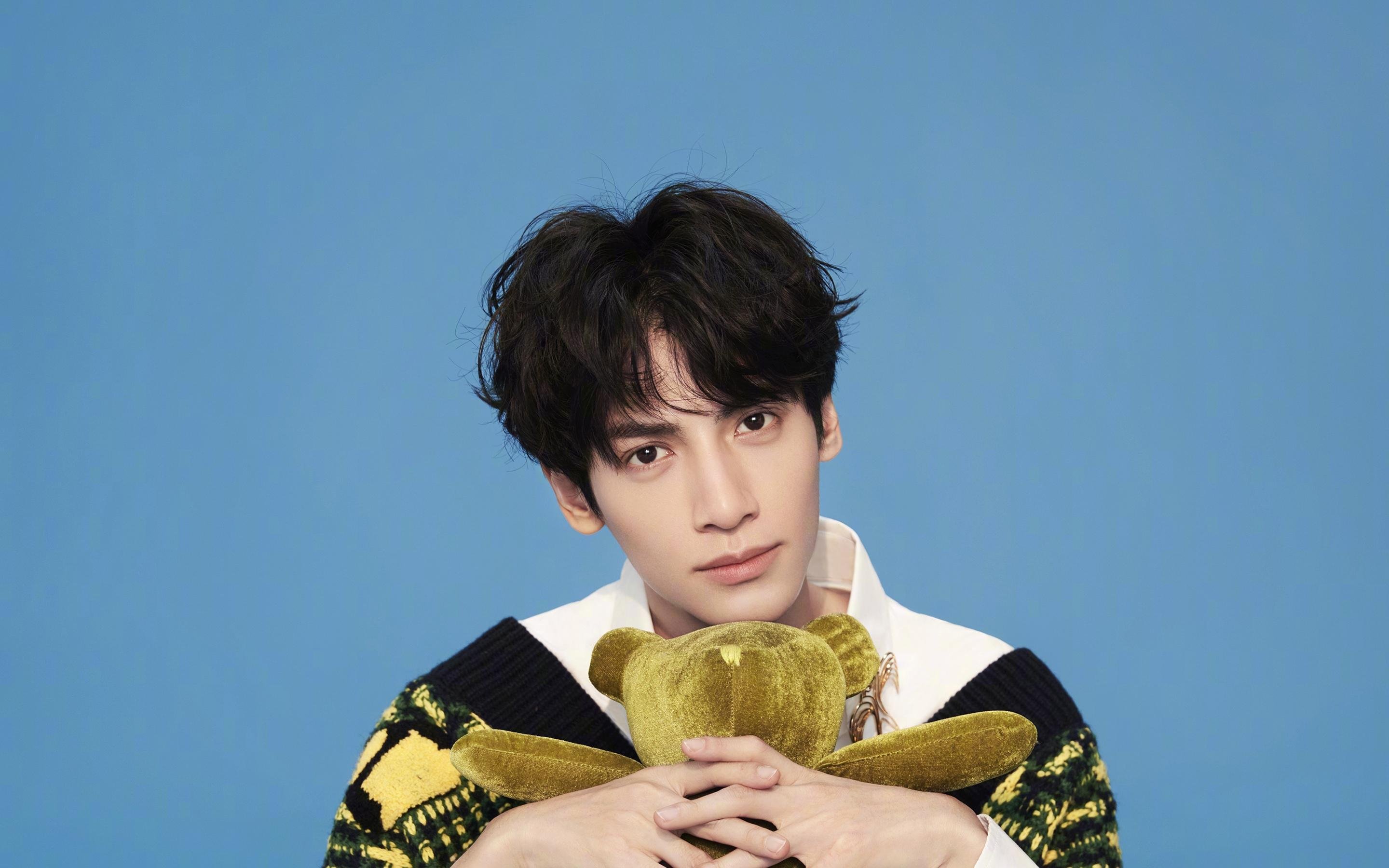 铁闸阿坎吉闪耀全场,中国队险胜塞内加尔迎生机