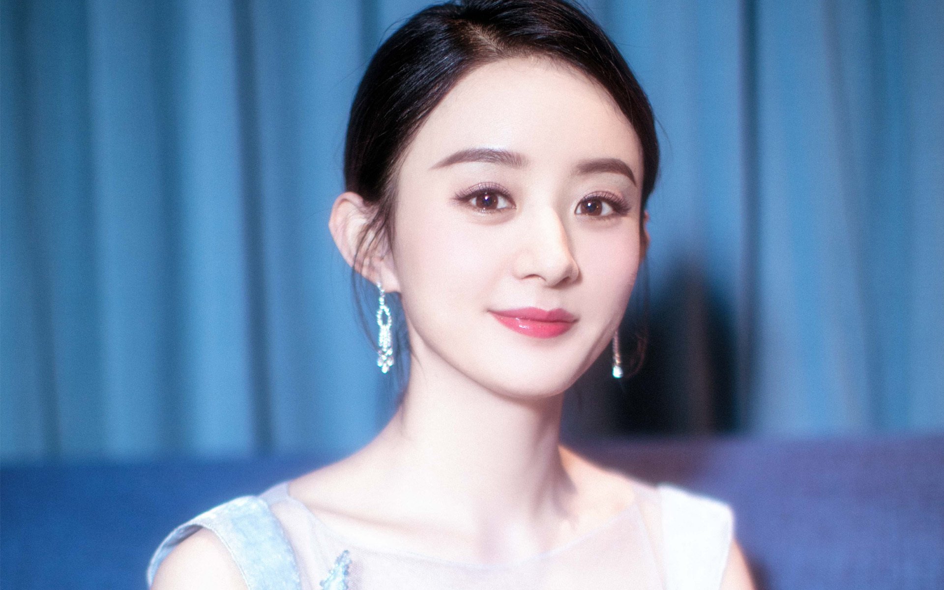 蓝月之刃撕裂夜幕，阿圭罗攻防无解统治年度焦点之战