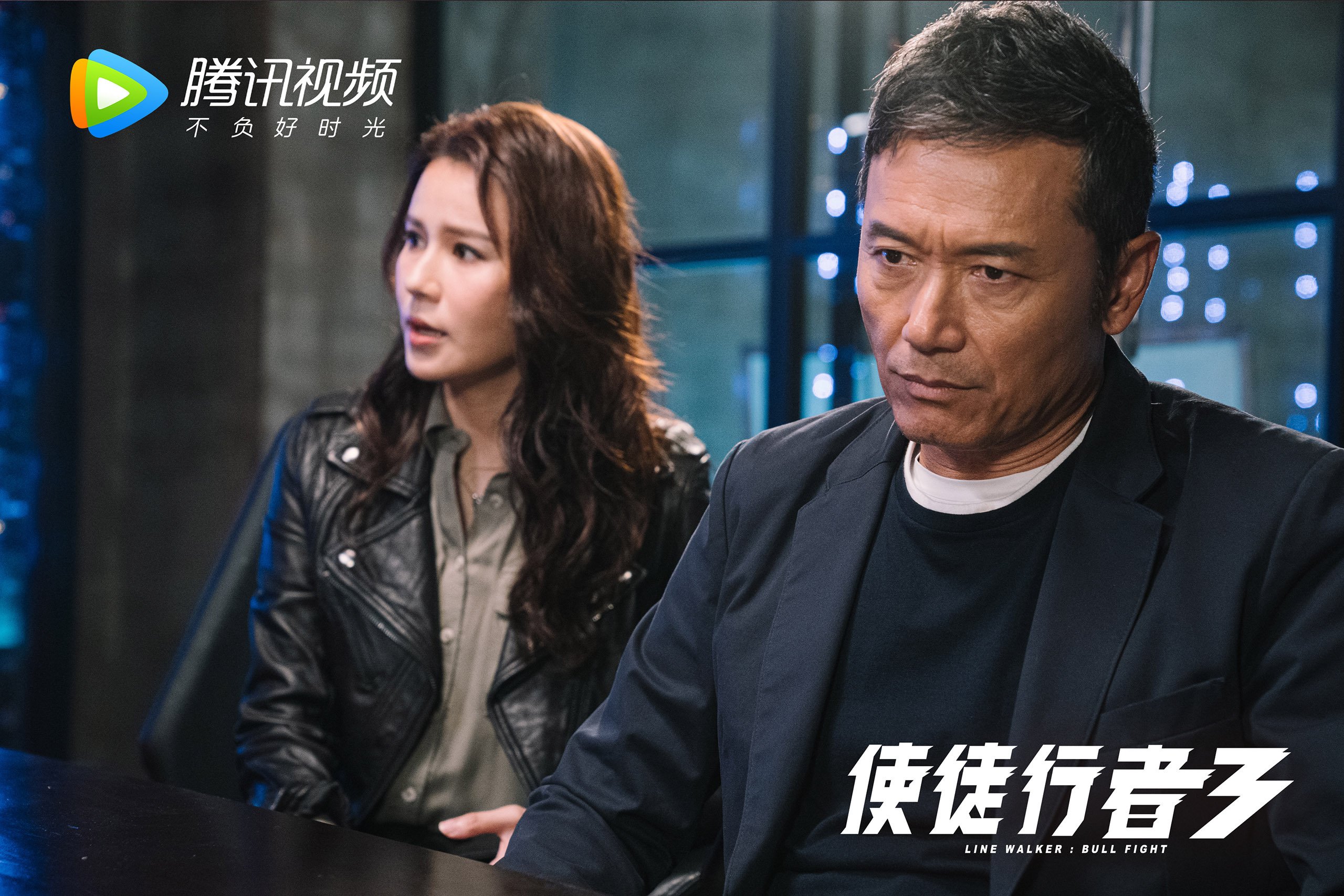 双重震撼，英格兰铁腕终结牙买加黑马之路，加维于世纪对决中加冕为王