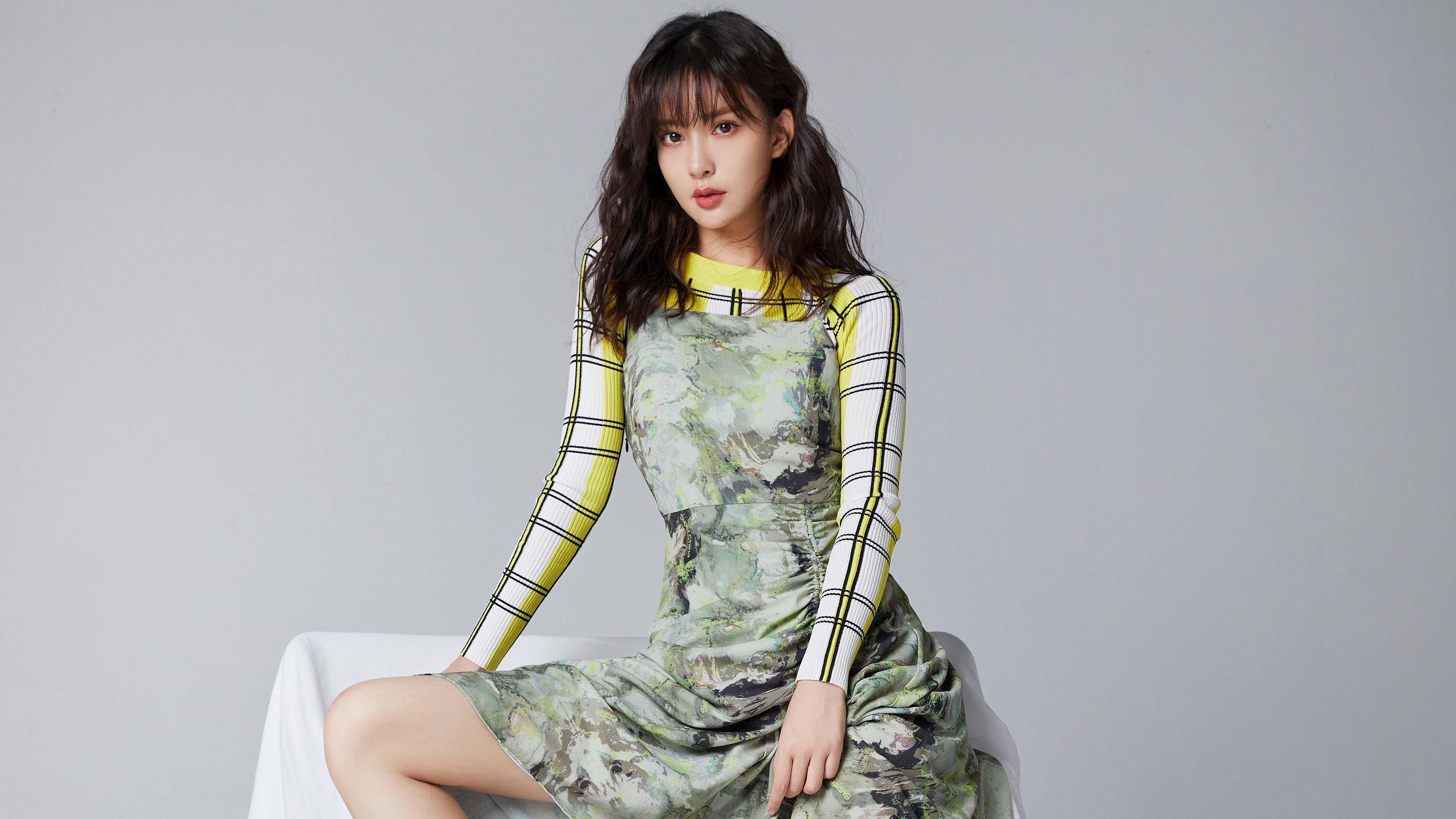 塞内加尔铁链缠斗塞维利亚，克瓦拉茨赫利亚化身防守幽灵